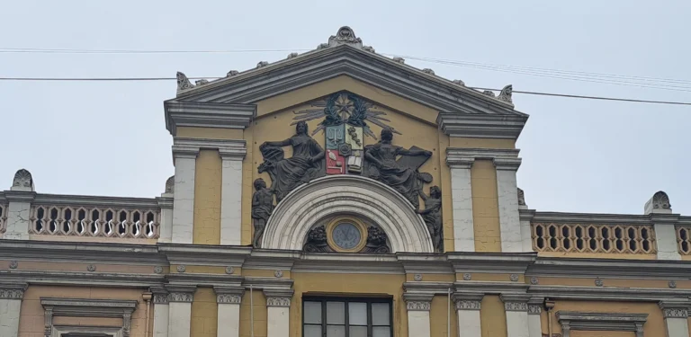casa central (w)