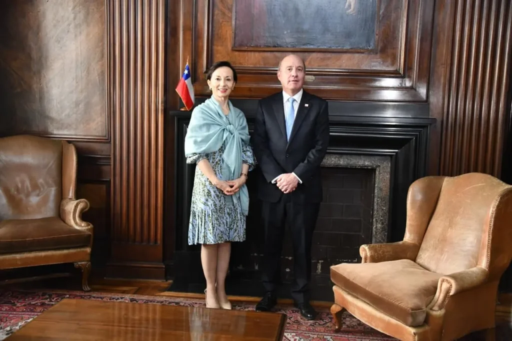 Ana Gloria Chevesich-Jorge Quiroz