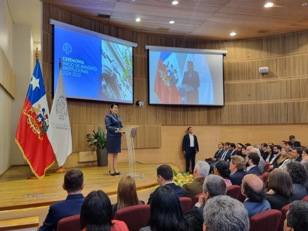 Contralora autoriza compra por trato directo para blindar vehículo institucional contralora w