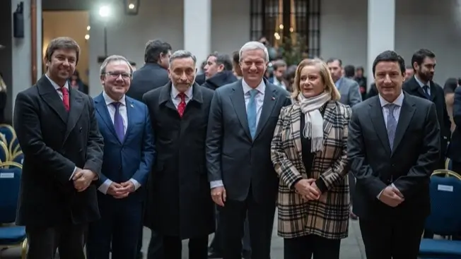 Constitución