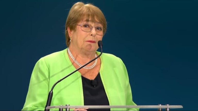 Expresidenta Bachelet confirma agenda de alto nivel en Nueva York tras magro resultado en tercer sondeo informal para llegar a la ONU