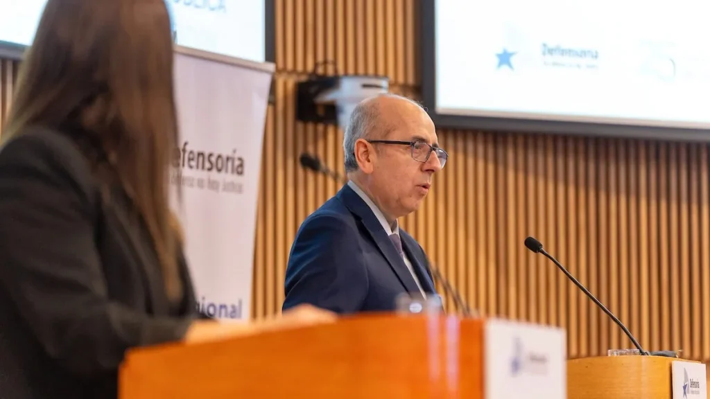 Las deficiencias del sistema justicia en el abordaje de personas inimputables es un problema real y una preocupación importante para la institución que el Defensor Regional Metropolitano Sur, Renato González Caro
