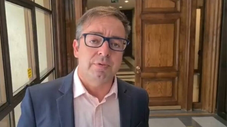 Caso Muñeca Bielorrusa: exdiputado Gabriel Silber con arresto domiciliario total tras ser formalizado por delitos de soborno y lavado de activos
