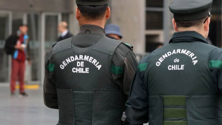 Más de mil millones de pesos sería el fraude al fisco cometido por funcionarios de Gendarmería de Copiapó a través de compras públicas